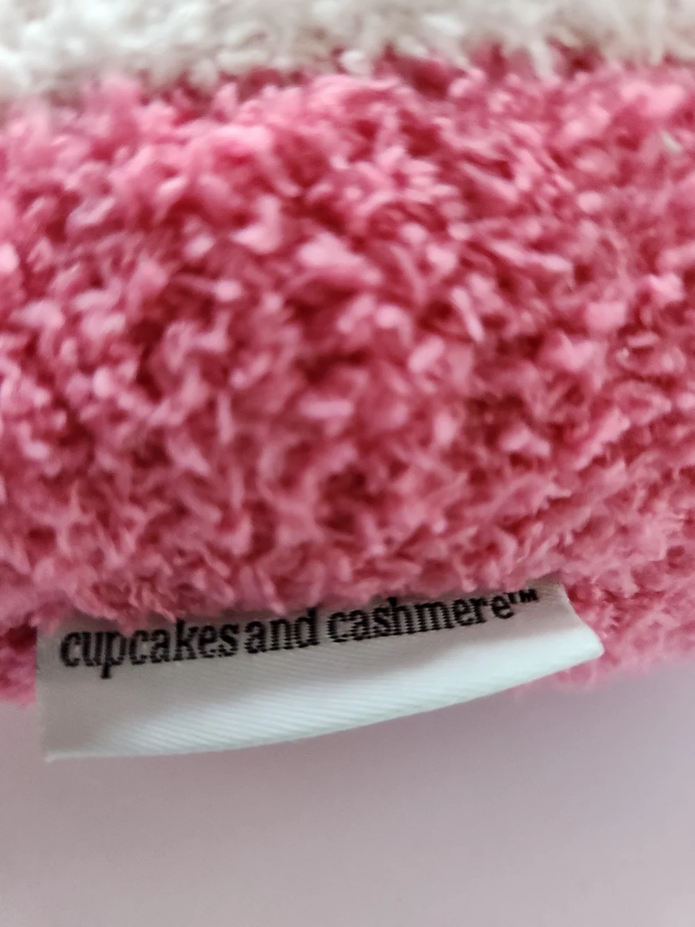 cupcakes & cashmere playful ghost